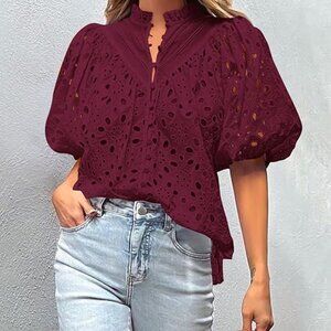 Pretty Garden Women;s Top , Lanter sleeve Size M, NWOT